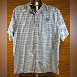 Men’s The North Face Short Sleeve Traverse Blue Plaid Button-Down Shirt Size XL